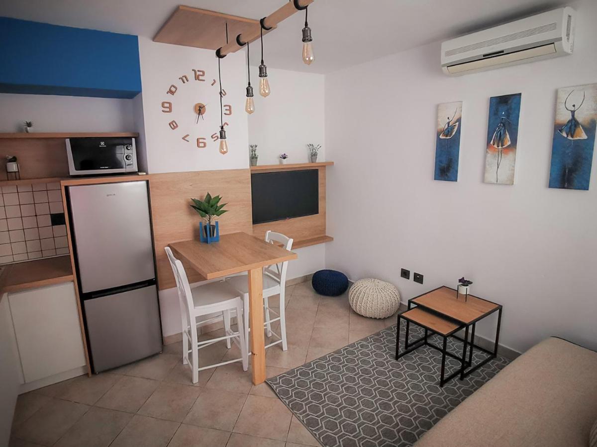 Premium Apartments Tade Funtana Esterno foto