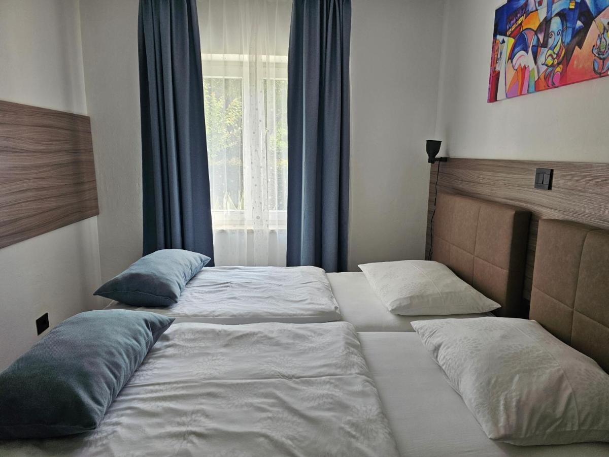 Premium Apartments Tade Funtana Esterno foto