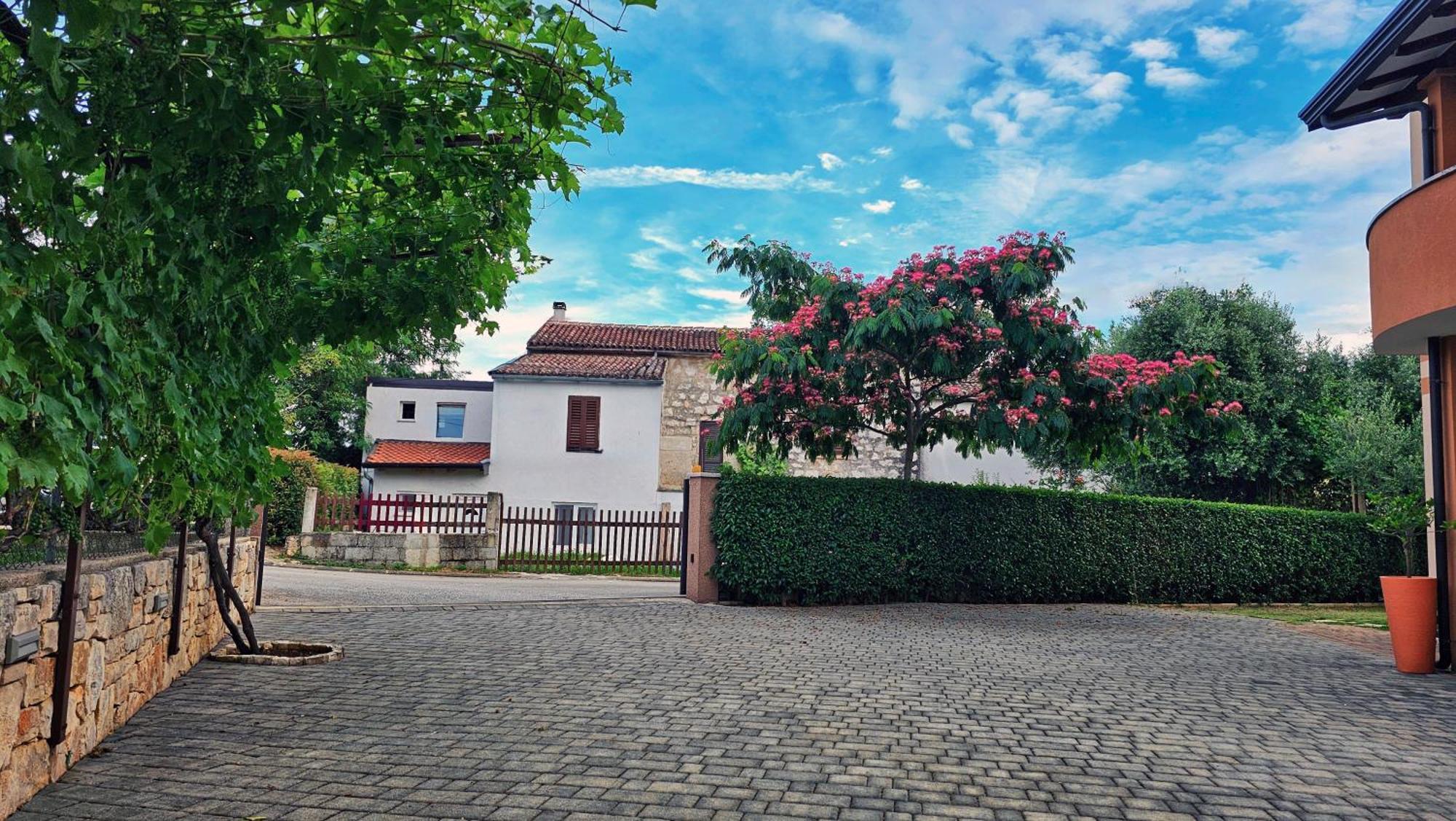 Premium Apartments Tade Funtana Esterno foto