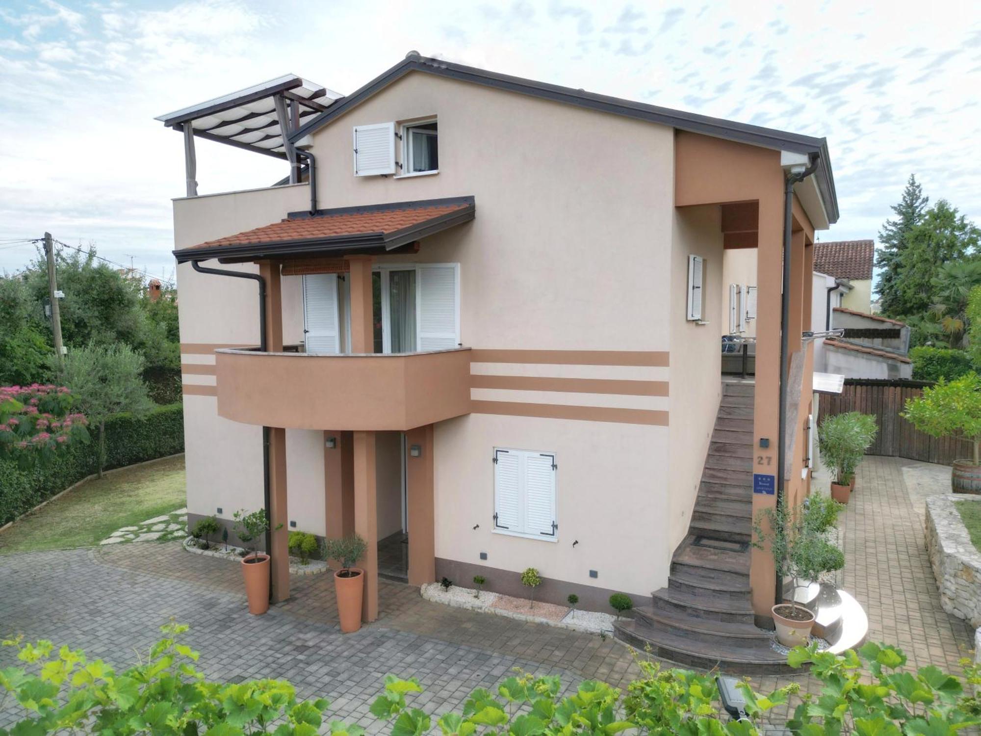 Premium Apartments Tade Funtana Esterno foto