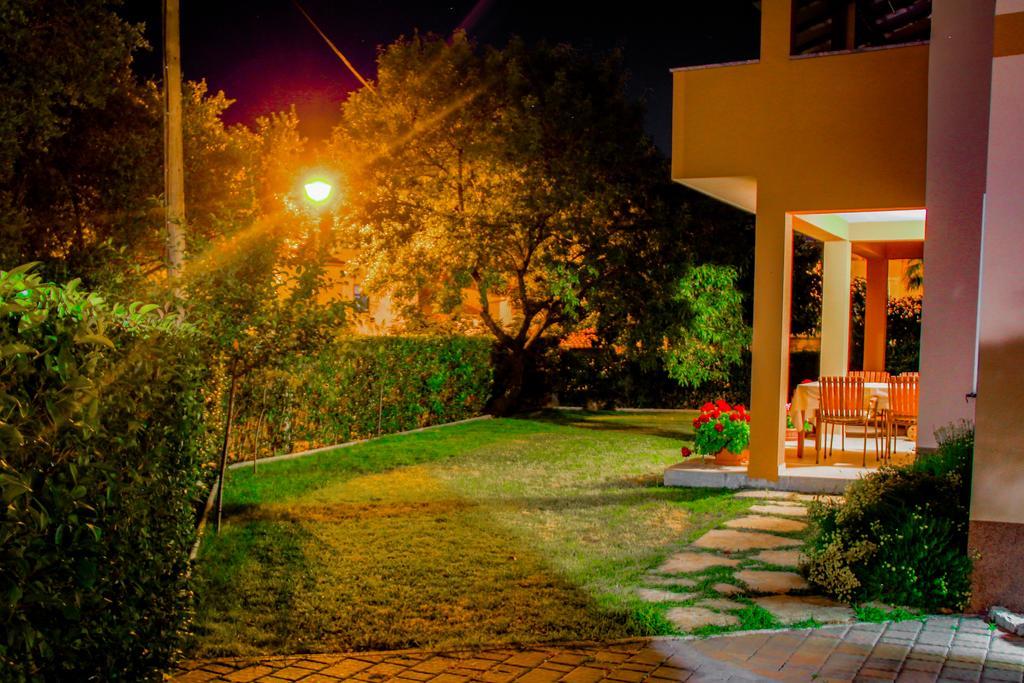Premium Apartments Tade Funtana Esterno foto